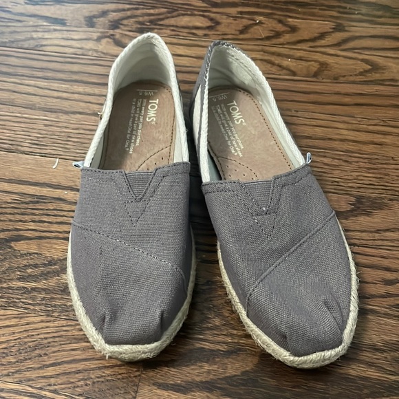 Toms Brown Slip On Espadrilles - Picture 2 of 5